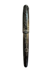 VINTAGE PARKER VACUMATIC BLACK & GOLD VACUMATIC NIB #7 FOUNTAIN PEN 1930’S