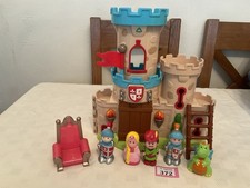 ELC HAPPYLAND SHERWOOD CASTLE, LADDER, 4 FIGURES, DRAGON, THRONE (372/35)