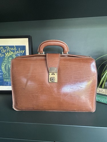 Vintage cheney england tan - cheney, england,