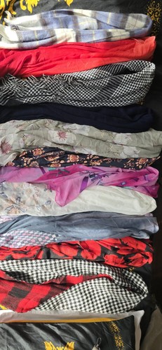 Job lot ladies scarves - lot,