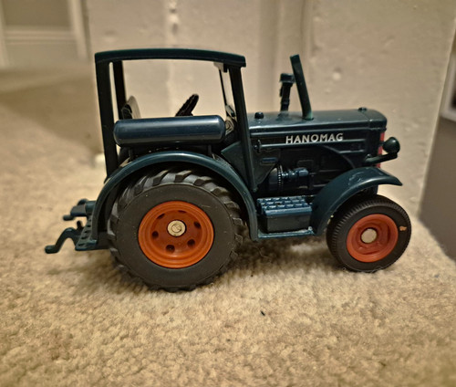 Siku hanomag tractor 32 - hanomag, 1:32