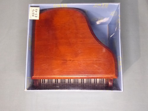 Dolls house piano - -, boxed