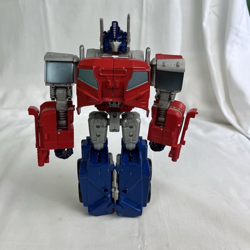 Transformers optimus prime - optimus,