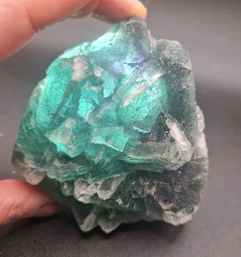 Green fluorite specimen 363g - specimen,,