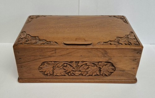 Hand carved wooden walnut - hand,