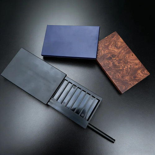 Snuff box compartment - snuff,