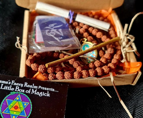 Little buddha meditation - little,