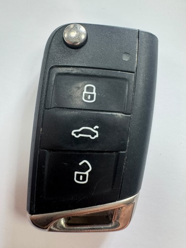 Volkswagen flip key - fob, 3