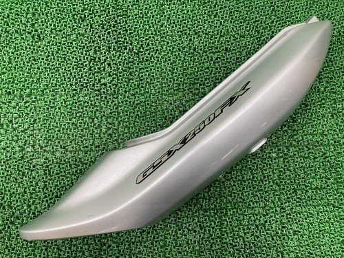 Gsx250fx seat cowl right - gsx250fx,