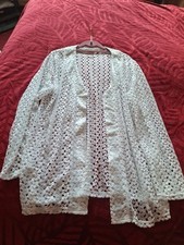 michelle hope 14/16 Lace Cardian