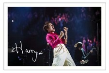 HARRY STYLES Signed Autograph