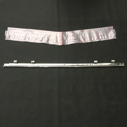 Stainless front moulding trim - stainless,