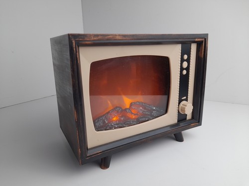 Retro style lamp - tv, x