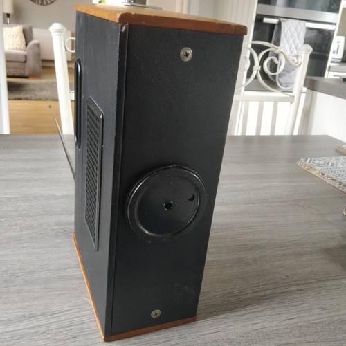 Vintage hacker sovereign radio - sovereign,