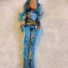 Disney Descendants 2 Doll -