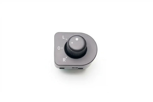 Mirror adjustment switch