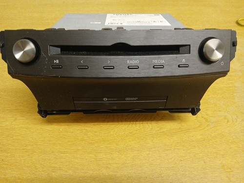 Lexus is300h radio head unit - is300h,