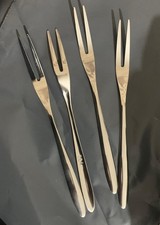 Two-Tine Mini Forks Cake Salad