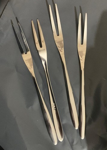 Two tine mini forks cake - forks,