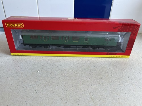 Hornby r4884c green - sr,