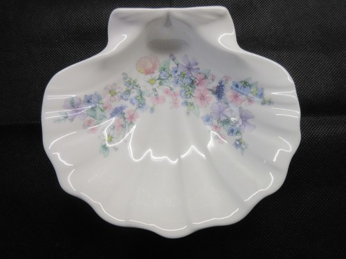 Wedgwood angela bone china - wedgwood,