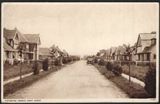 Sussex - Rustington Knights Croft Avenue Postcard - Pub Photochrom