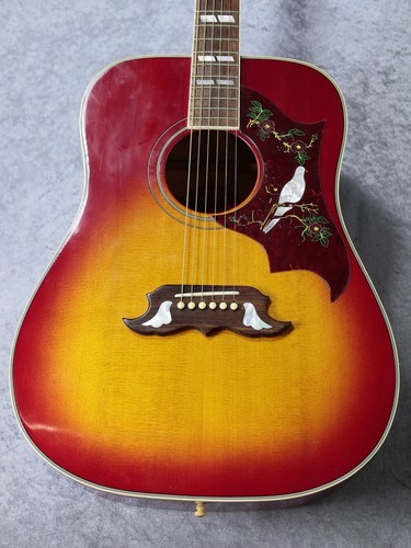 Gibson dove - (2003), (no260313)