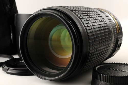 Near mint hood nikon af - mint, af-s