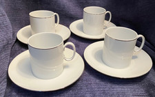 4 x Thomas Medallion Narrow Thin Platinum Line Large Coffee/ Tea Cups & Saucers