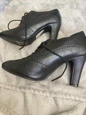 VGC PRIMARK WIFE FIT LACE UP RETRO GOTH VICTORIAN SHOE SIZE 5 Round Toe