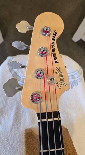 Fender precision bass - precision,