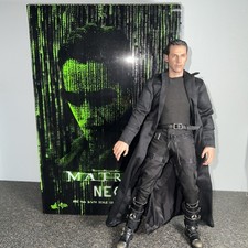 Hots Toys Matrix Neo 1:6  Keanu Reeves Figure Complete with Accessories 