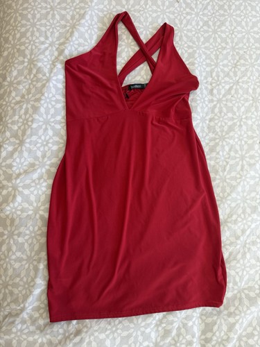 Boohoo red dress with cross - red,