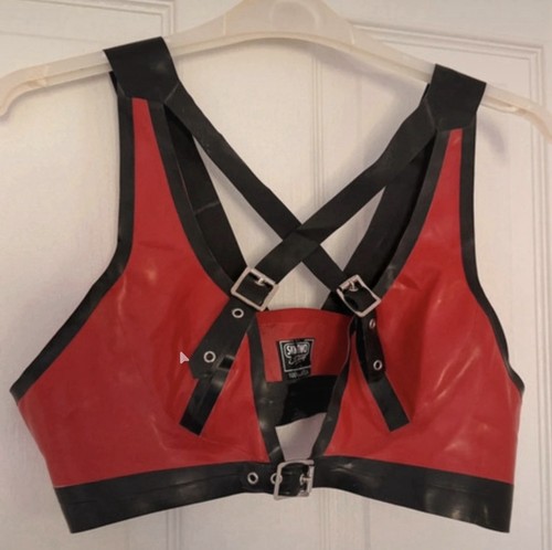 Honour full red latex outfit - latex,