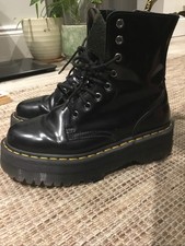 Doctors Martins Size 5