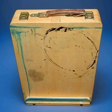 37.5cm X 27cm x 8.5cm  TABLE TOP EASEL : Adjustable Canvas holder & compartments