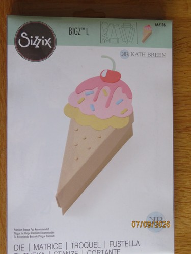 Craftroom clearout sizzix - ,