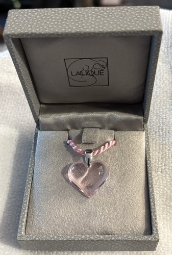Lalique pendant necklace - lalique,