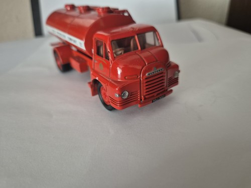 Corgi esso tanker bedford s - ,