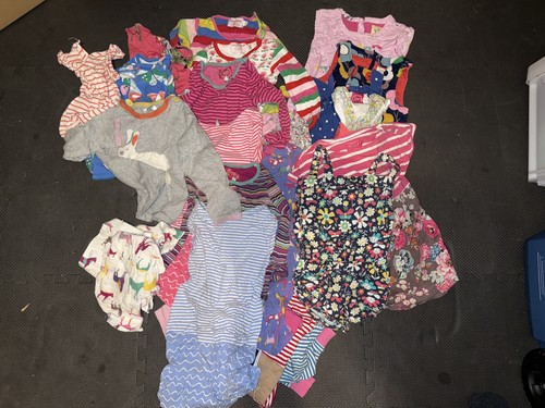 Huge bundle girls - of,