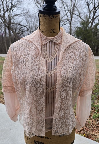 Jaw dropping 1940 vintage - jaw-dropping,