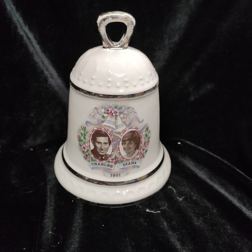 Sylvac rare charles diana - rare,