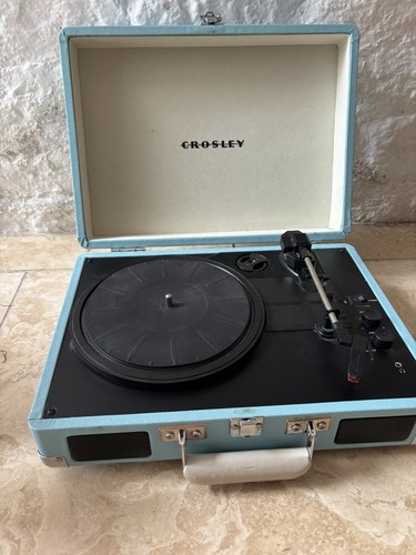 Crosley briefcase record - crosley,