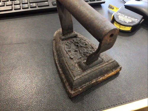 Vintage cast iron flat - 3, x