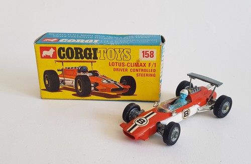 Corgi toys 158 - toys,
