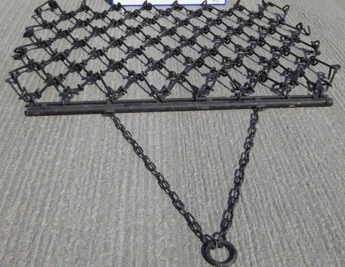 Chain harrows grass - chain,
