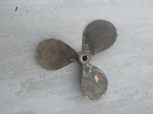 Vintage inboard bronze boat - inboard,