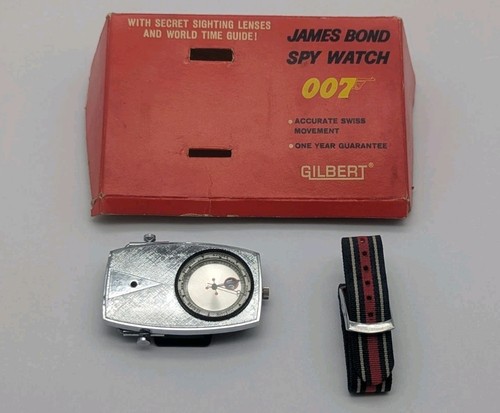 Rare 1965 gilbert james bond - gilbert,