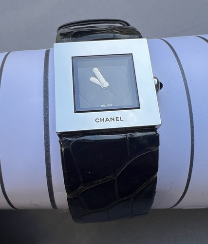 Chanel ladies quartz watch - quartz,