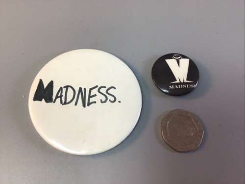 2off vintage madness - 2off, badges.